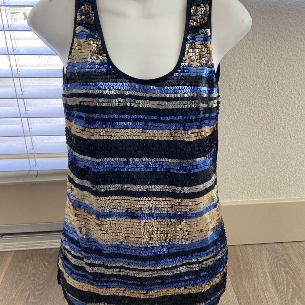 Tahari Arthur S. Levine Top NWT Size XS
